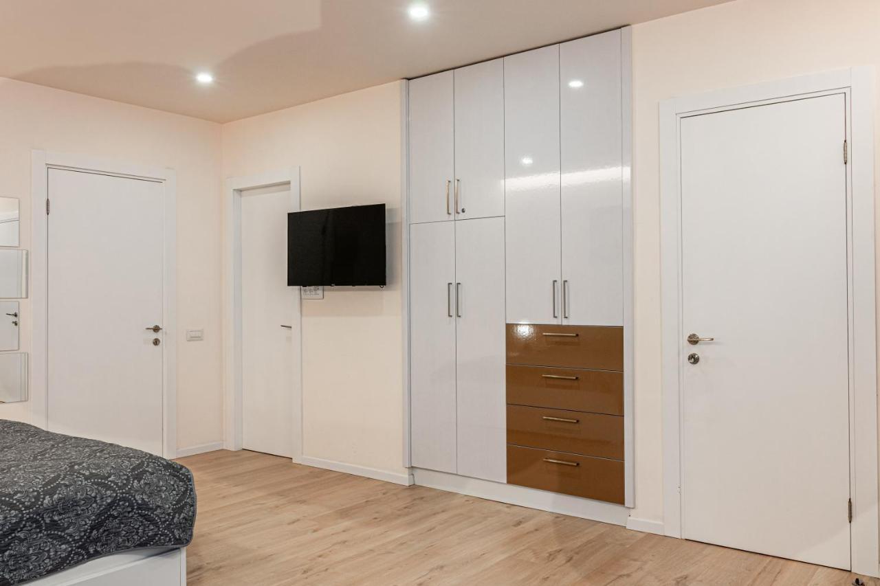 City Center Family Relax Apartment 네타니아 외부 사진