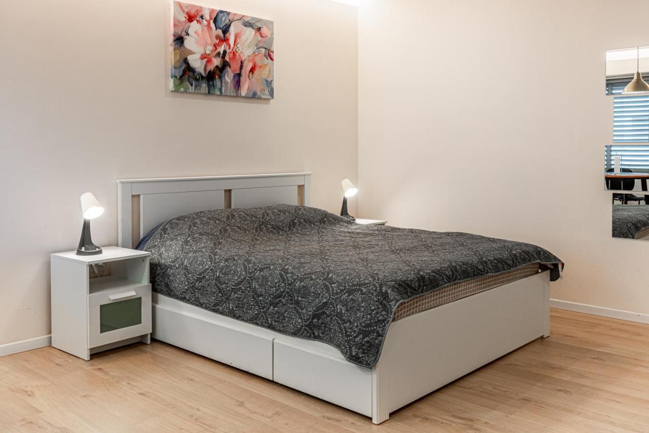 City Center Family Relax Apartment 네타니아 외부 사진